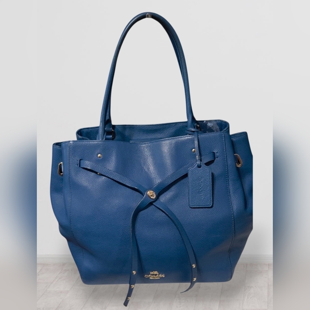 Authentic Coach Blue Pebble Leather Tie Turn-lock Shoulder Bag- EUC - Picture 3 of 9